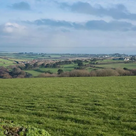 Hillcroft * Polzeath